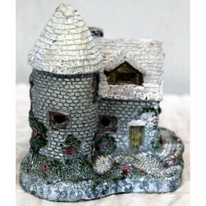 JSNY Resin Winter Gray Brick Cottage House Display Decor Christmas Flowers